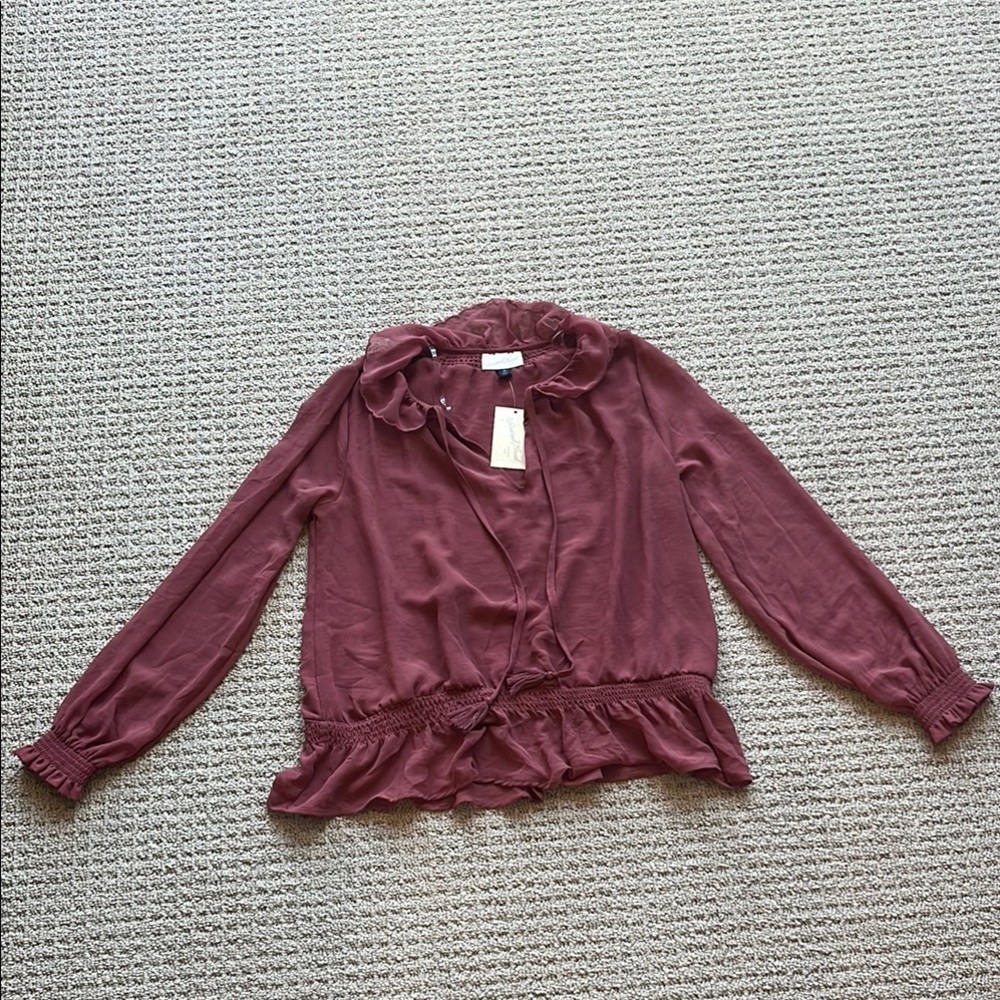 Chic Burgundy Mauve Ruffled Blouse
